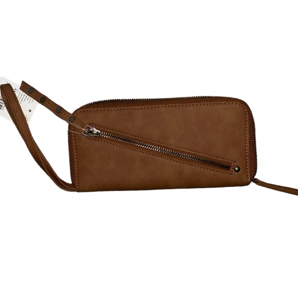 Free People Tan Leather Wallet - Picture 5 of 14